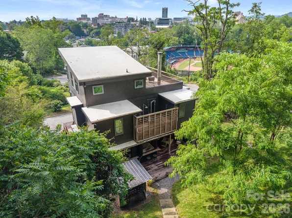 53 Buchanan Pl, Asheville, NC 28801