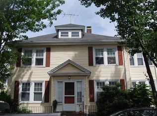 72 Endicott St, Salem, MA 01970