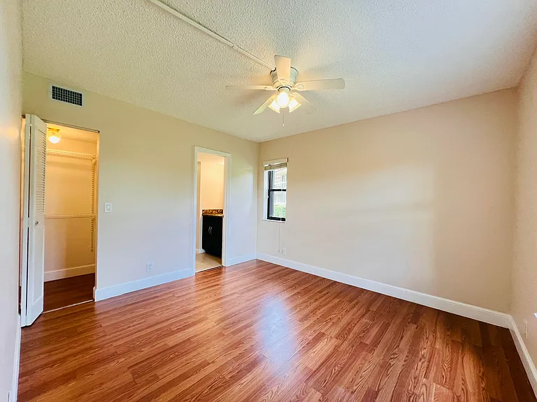 21890 Lake Forest Cir #101 — Photo 27