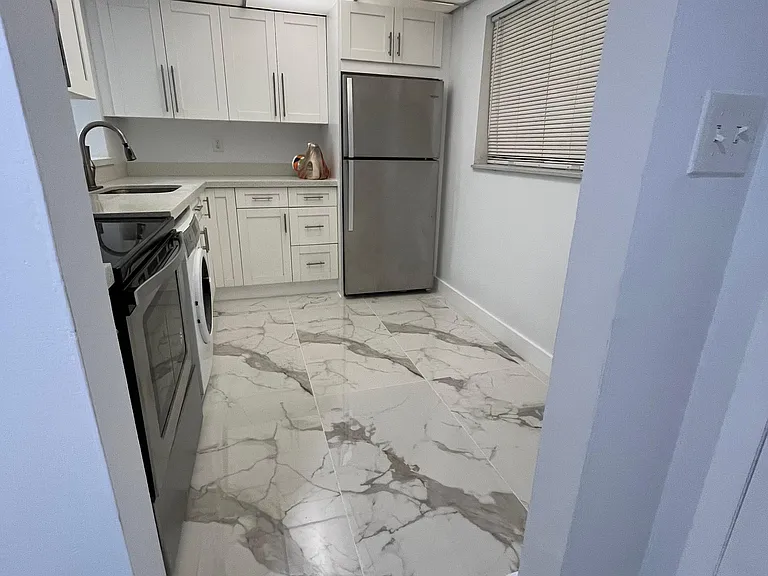 8650 SW 133AVERD #208 — Photo 13