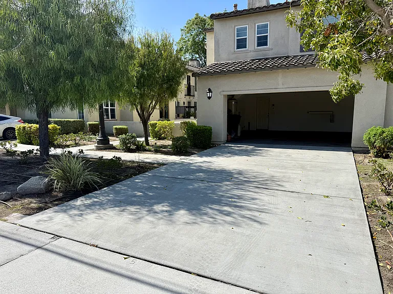 3145 W Lincoln Ave — Photo 22