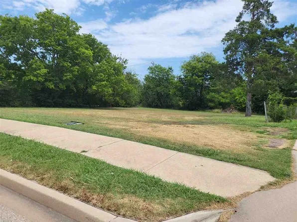 0 S Waverly St, Ponca City, OK 74601