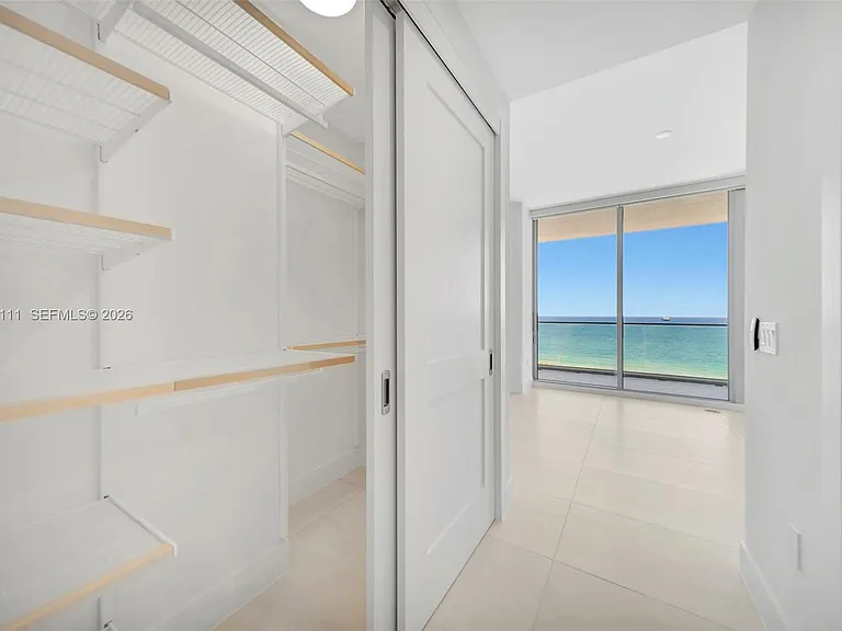 153 N Seabreeze Blvd #801 — Photo 31