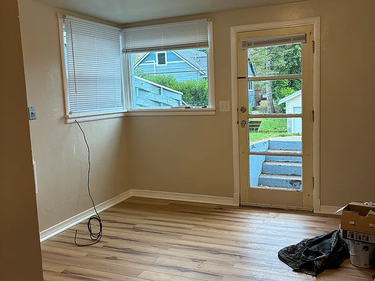 1345 Elizabeth Ave #A — Photo 2