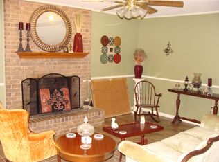 911 Paradise Rd, Ball, LA 71405