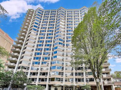 555 W Cornelia Ave APT 1011, Chicago, IL, 60657