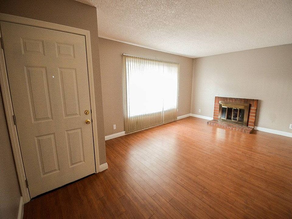 1st image of 4712 Ashbrook Pl