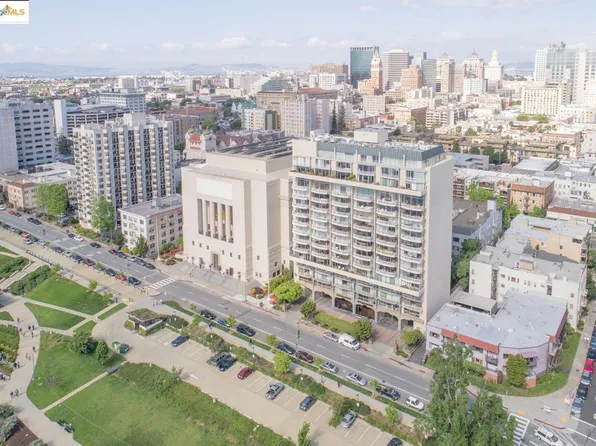 1555 Lakeside Dr APT 94, Oakland, CA 94612