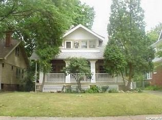 3051 Essex Rd, Cleveland, OH