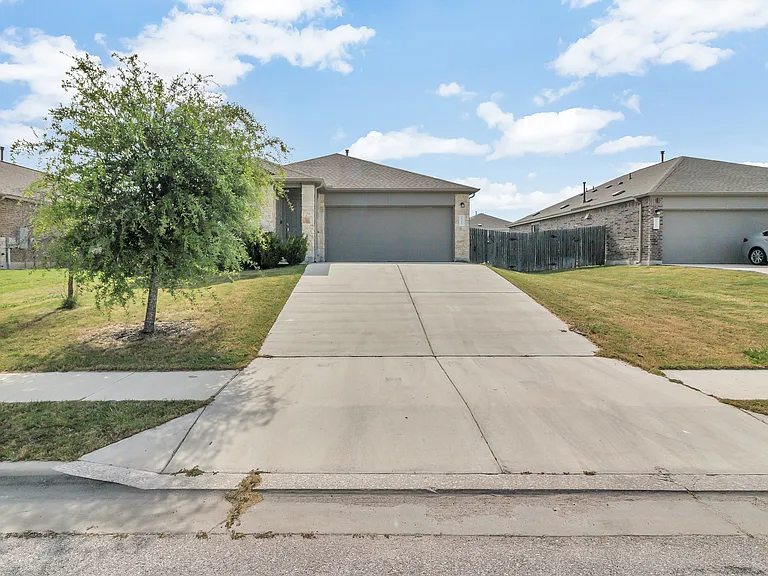 21316 Quick Fox Dr — Photo 22