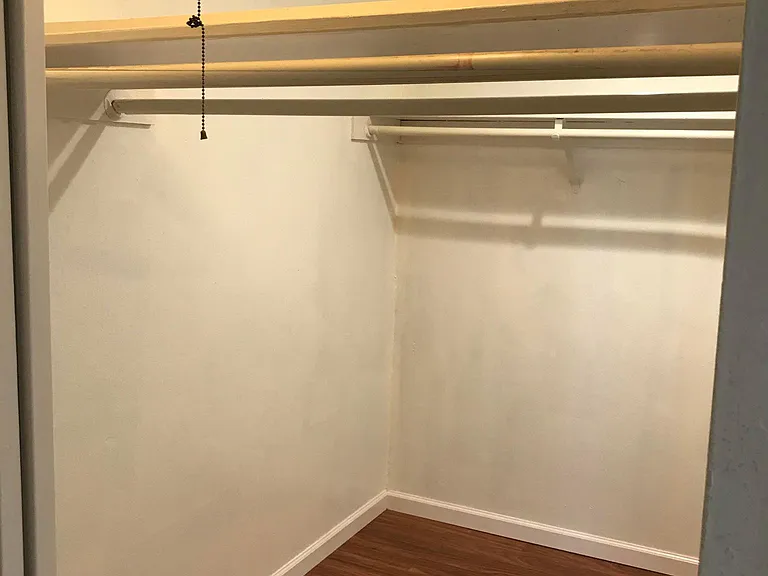 2600 Laguna Cir #E — Photo 19