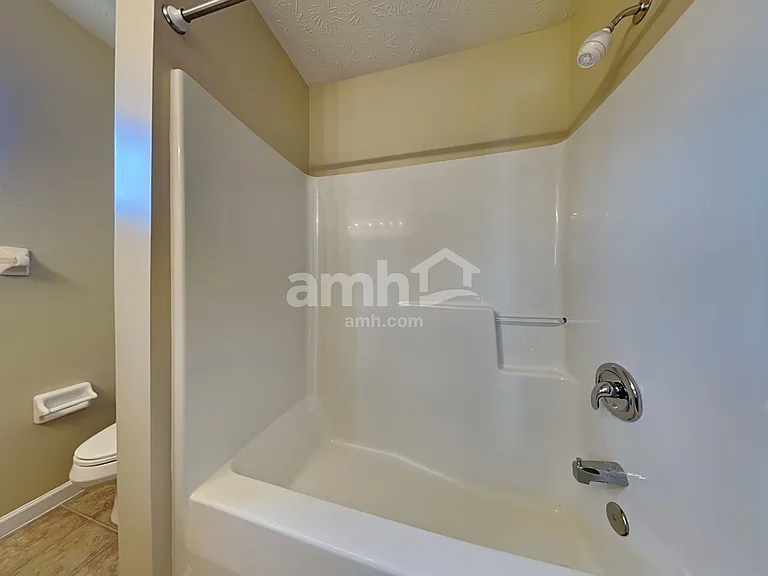 2452 Featherston Ct — Photo 11