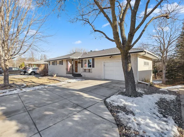 50 Battle Creek Pl, Saint Paul, MN 55119