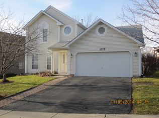 1375 Longford Cir, Elgin, IL
