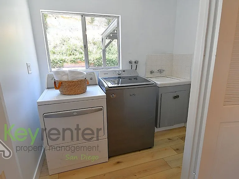 3476 Reynard Way — Photo 24