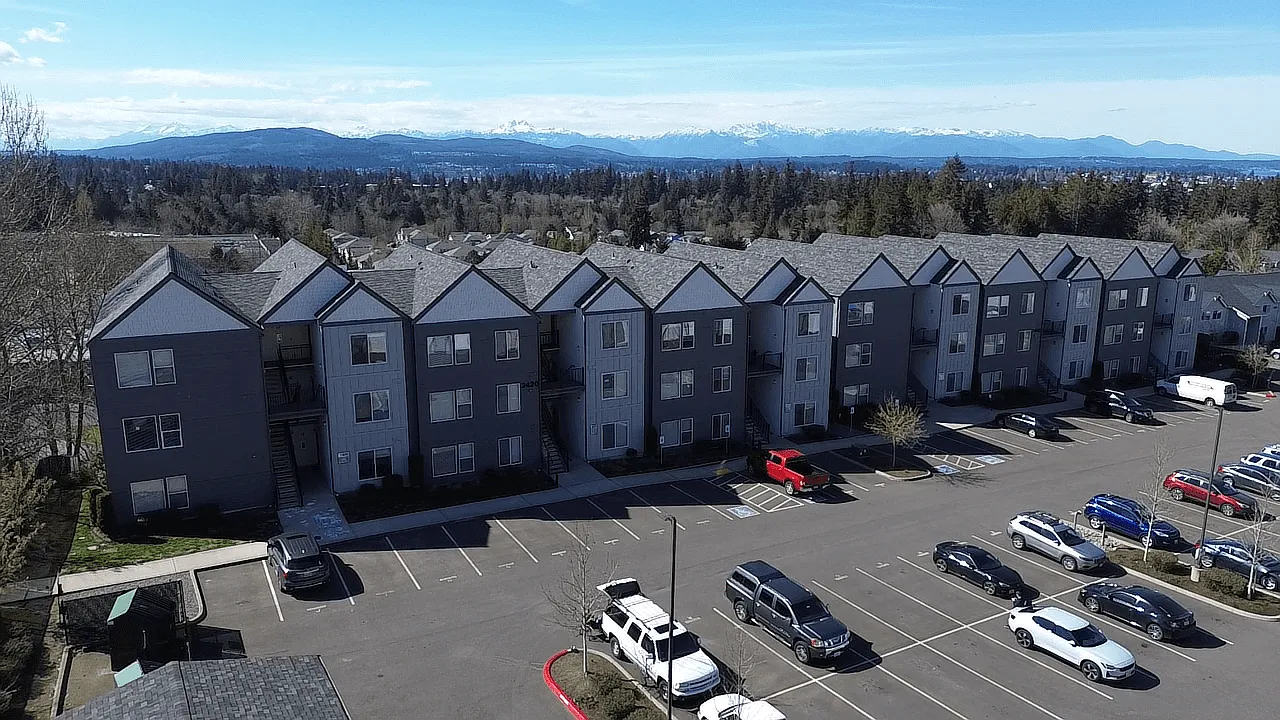 The Charleston Port Orchard — Photo 2