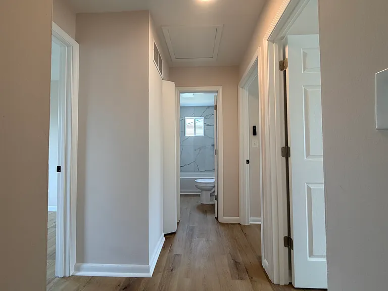 3060 Blackstone Ct — Photo 8