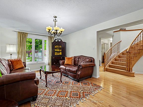 5th image of 1674 Sansonnet St S