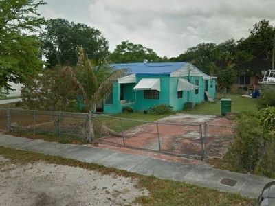 2386 NW 96th St, Miami, FL, 33147