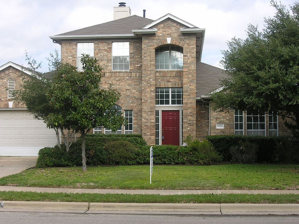Former Builder Model on Cul-de-Sac Street