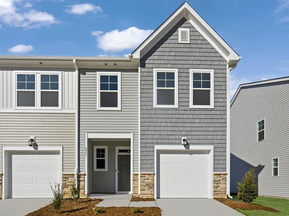 2921 Hickory Field Dr, Raleigh, NC 27616
