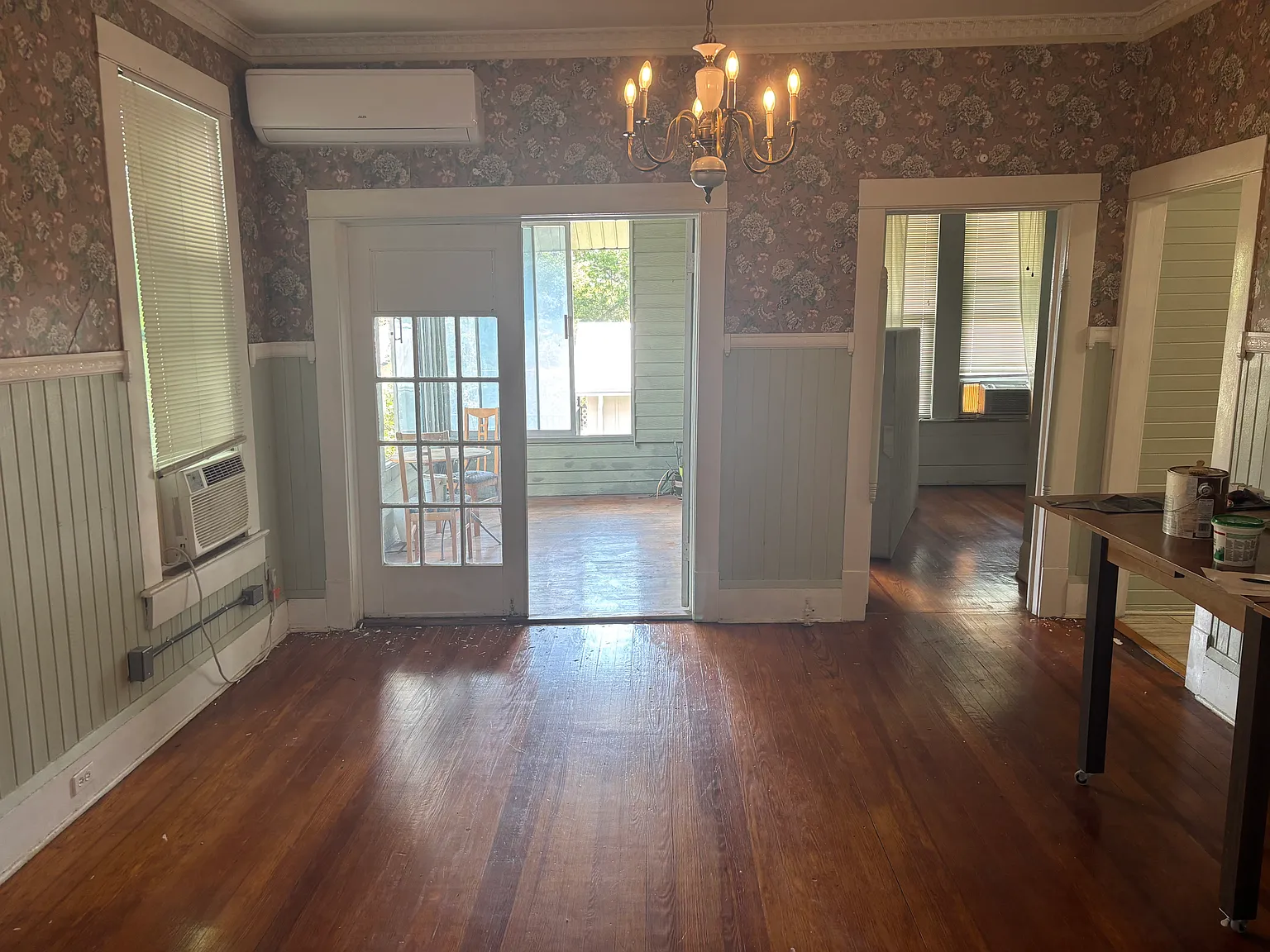 2 bed, 850 sqft, $1,400 — Photo 4