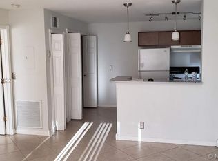 4090 N Pine Island Rd APT 300, Fort Lauderdale, FL 33351