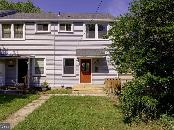 53 Ridge Rd, Greenbelt, MD 20770