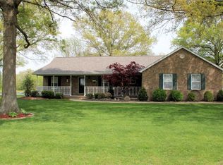 5506 Oak St, Highland, IL 62249