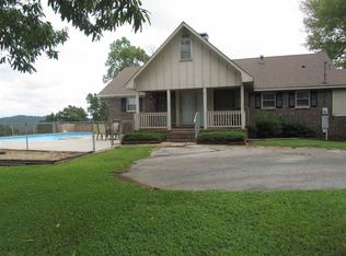 860 Blythe Ln, Sylacauga, AL 35150