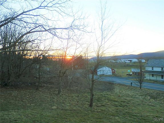 4th image of 3229 Scenic Dr