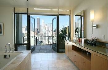 5th image of 1111 S Grand Ave #Penthouse 4