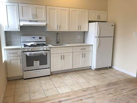 1st image of 1721 Lexington Ave Frnt A