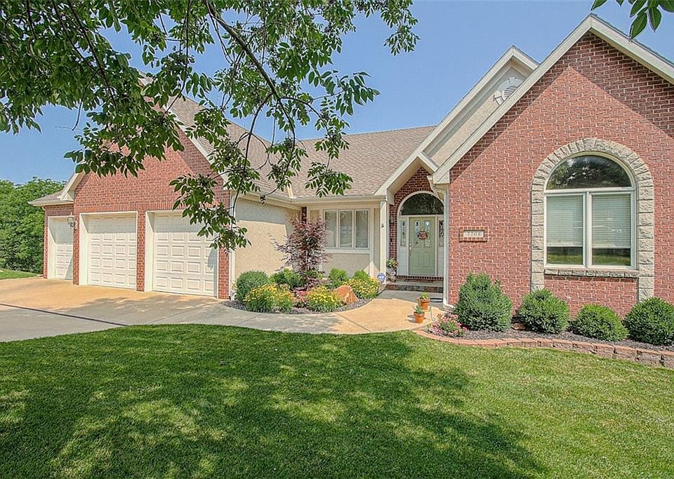 1st image of 7708 Brook Ln