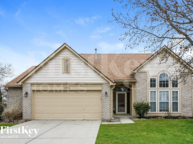 10794 Brixton Ln — Photo 1