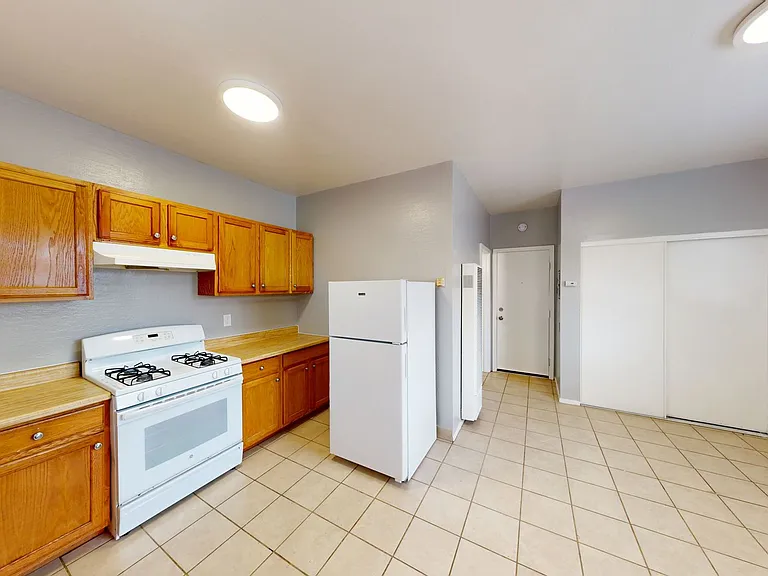 2308 Foothill Blvd — Photo 5