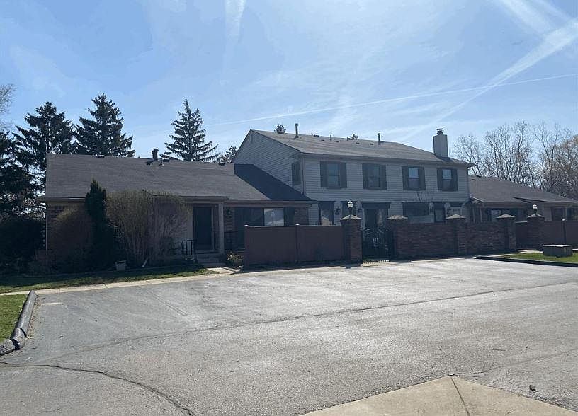 1st image of 41029 Southwind Dr