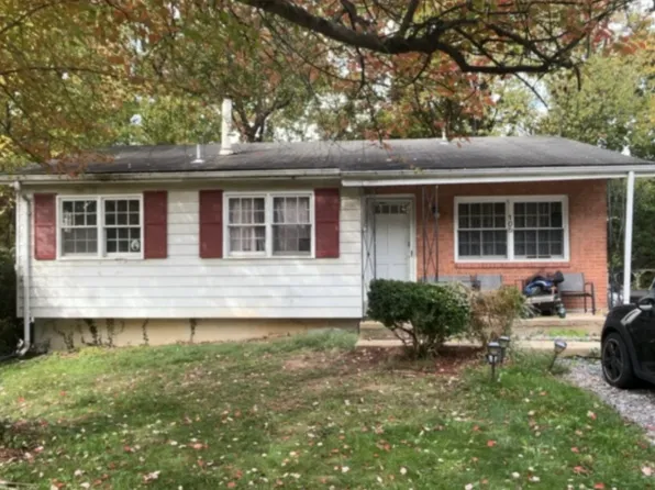 105 Tamarisk Ct, Greenbelt, MD 20770