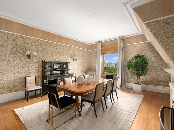 1 West 72nd Street image 14 of 25