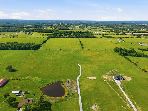 3rd image of 000 E Farm Road 186