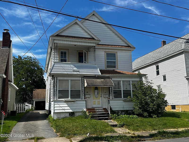 3rd image of 53-55 Mathias Avenue