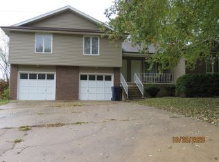 4815 S Glenn Ave, Springfield, MO 65810