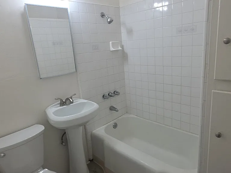 4702 Mission Blvd #13 — Photo 8