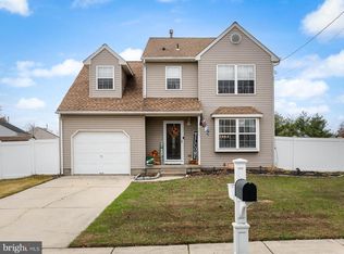 30 Orchard Ave, Blackwood, NJ 08012