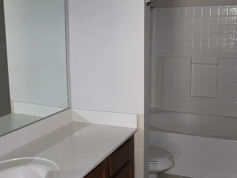 922 Wolves Den Pl — Photo 6
