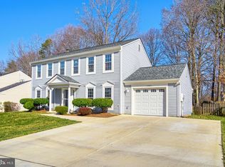 11967 Hedges Run Dr, Woodbridge, VA 22192