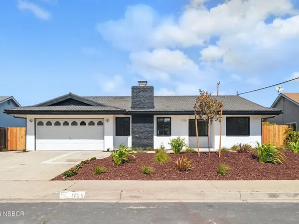 1705 Berkeley Dr, Lompoc, CA 93436