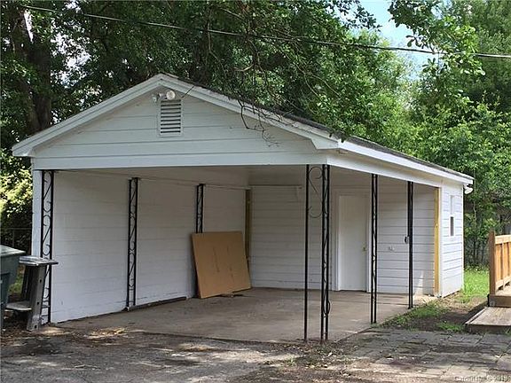 5th image of 1214 Cloninger Ave