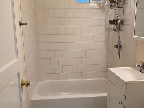 3rd image of 2137 Cooley Ave