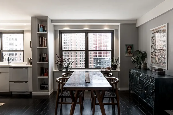 Sold by Redfin Real Estate | media 1